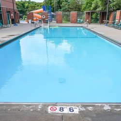 Genesis Health Clubs - North Overland Park - Outdoor pool at Genesis North Overland Park