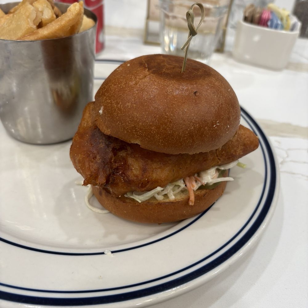The Nassau Diner - Chicken sandwich - American Near Me - Princeton, New Jersey The Nassau Diner - Chicken sandwich - American Near Me - Princeton, New Jersey
