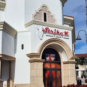 Strike 10 Bowling - Bowling Near Me - Hallandale Beach, Florida