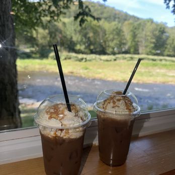 Catskills Coffee Lodge - Maple Lattes - Breakfast & Brunch Near Me - Roscoe, New York