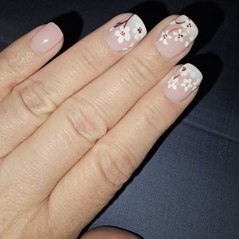 Bliss Nail Lounge - Nails by Tiffanie. - Nail Salons Near Me - Arlington, Virginia