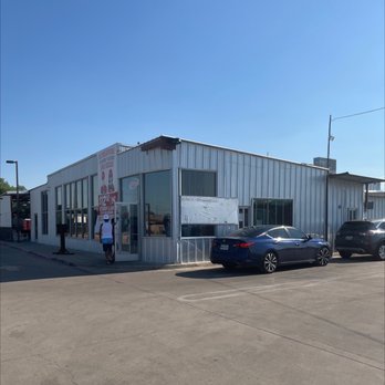 Tacos Oasis - Outside view - Food Stands Near Me - Everman, Texas