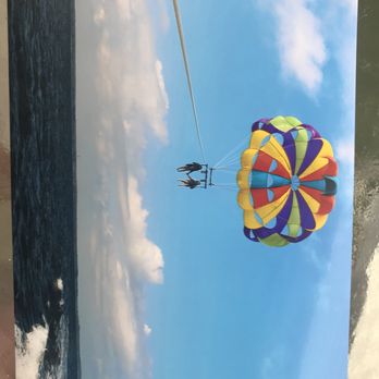Wet-N-Wild Watersports - Parasailing Near Me - Destin, Florida Wet-N-Wild Watersports - Parasailing Near Me - Destin, Florida