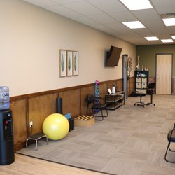ApexNetwork Physical Therapy - ApeNetwork Physical Therapy - Treatment Area