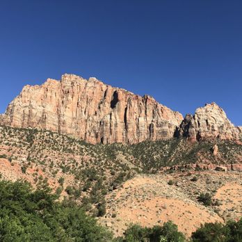Zion Canyon Bed & Breakfast - View from private balcony (Angels Landing room) - Bed & Breakfast Near Me - Springdale, Utah