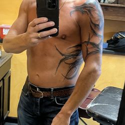 Big Time Tattoos and Piercings - Tattoo