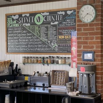 Sweet Claude's - Ice Cream & Frozen Yogurt Near Me - Cheshire, Connecticut