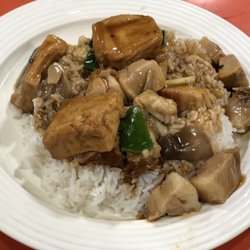永利茶餐廳 - 豆腐火腩飯