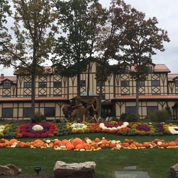 Nemacolin - The lodge is seasonally decorated with plenty of activities for little ones. - Resorts Near Me - Farmington, Pennsylvania Nemacolin - The lodge is seasonally decorated with plenty of activities for little ones. - Resorts Near Me - Farmington, Pennsylvania