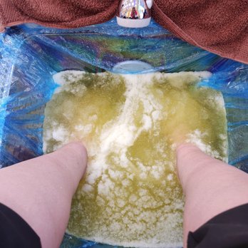 River Oaks Nails - My feet soaking.....loved it - Nail Salons Near Me - Bakersfield, California River Oaks Nails - My feet soaking.....loved it - Nail Salons Near Me - Bakersfield, California