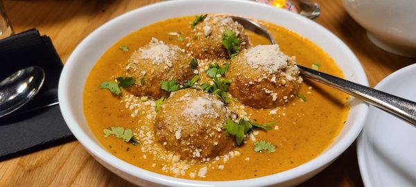 Basant Modern Indian Restaurant by null