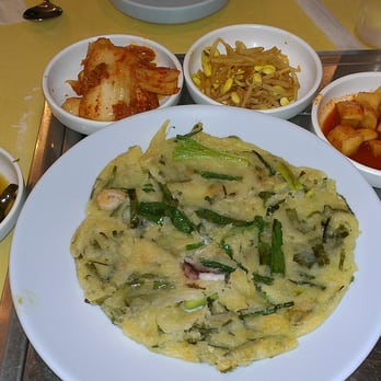 Sik Do Rak - seafood pancake 5.95 $ + 4 free side dishes - Korean Near Me - Honolulu, Hawaii