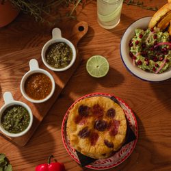 Housemade Tortillas, Gucamole and Salsa Trio