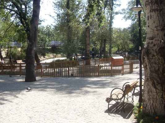 Kuğulu Park by null