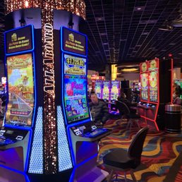 PLAINRIDGE PARK CASINO - 66 Photos & 221 Reviews - Casinos - 301 ...