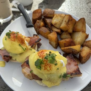 Cafe Topes - Classic Benedict - Coffee & Tea Near Me - Carlsbad, California Cafe Topes - Classic Benedict - Coffee & Tea Near Me - Carlsbad, California