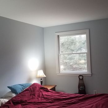 Zygmunt Painting - New paint job in bedroom - Painters Near Me Zygmunt Painting - New paint job in bedroom - Painters Near Me