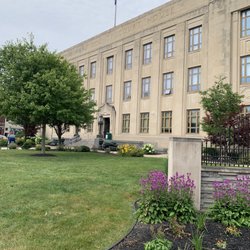 Howard County Courthouse - Courthouse building