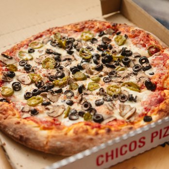 Chico's Pizza - Medium pizza (14", called Large at most other places) with mushrooms, jalapenos, olives for $17 - Pizza Near Me - San Francisco, California