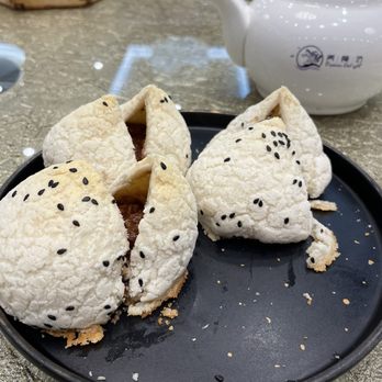 Fusion Delight - Baked Cha Siu Buns - Chinese Near Me - San Leandro, California Fusion Delight - Baked Cha Siu Buns - Chinese Near Me - San Leandro, California