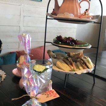 Chit Chat Cafe - Tea Time - Coffee & Tea Near Me - Manteca, California