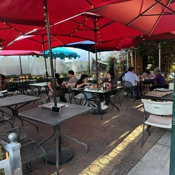 XLB Kitchen - Outside space is pretty nice - Szechuan Near Me - Cupertino, California XLB Kitchen - Outside space is pretty nice - Szechuan Near Me - Cupertino, California