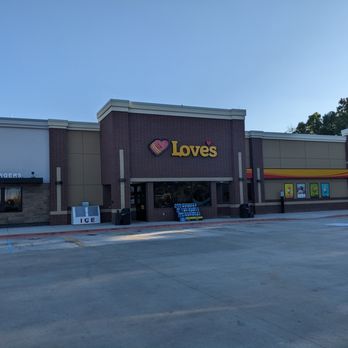 Love's Truck Care - Love's Travel Stop, Lafayette - Commercial Truck Repair Near Me - Lafayette, Indiana Love's Truck Care - Love's Travel Stop, Lafayette - Commercial Truck Repair Near Me - Lafayette, Indiana