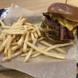 Triple bacon cheeseburger Triple bacon cheeseburger