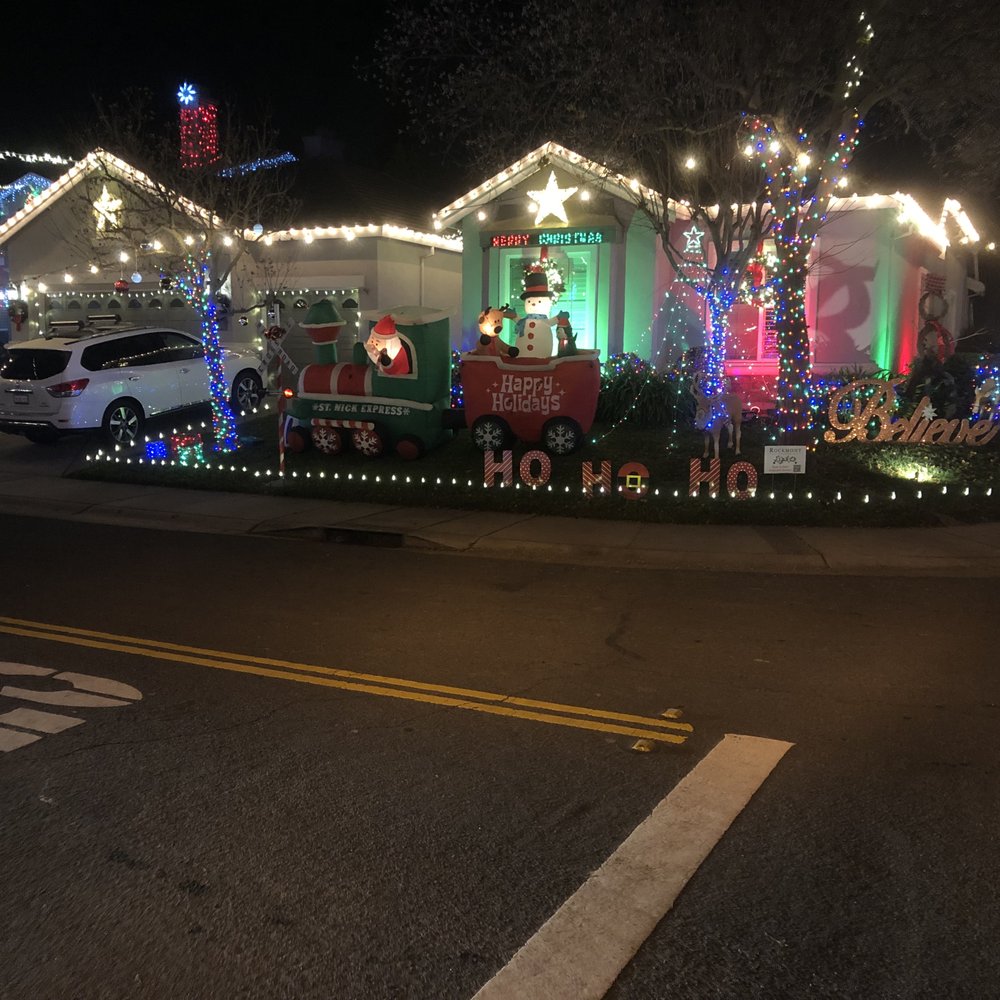 Limo Christmas Light Tour Redding Ca Shelly Lighting