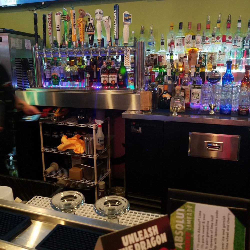 Los Molcajetes - FAJITAS and Beer at the bar with excellent / fast service .....this place is a favorite (try their fried ice cream for dessert) YUM - Mexican Near Me - Mansfield, Texas Los Molcajetes - FAJITAS and Beer at the bar with excellent / fast service .....this place is a favorite (try their fried ice cream for dessert) YUM - Mexican Near Me - Mansfield, Texas