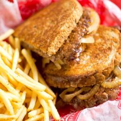 Freddy's Frozen Custard & Steakburgers - Patty Melt with Fries