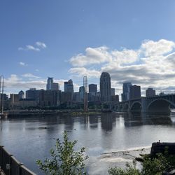 Hennepin Bluffs Park - Skyline Views