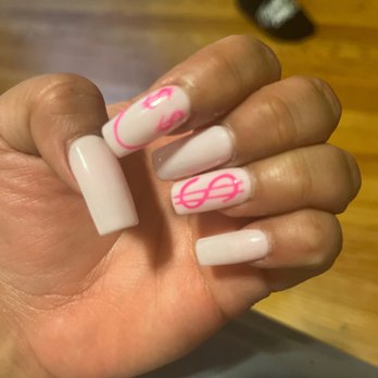 Vegas Nails - Beautiful full set - Nail Salons Near Me - Chicago, Illinois