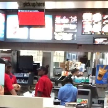 McDonald's - Employees hard at work. - Burgers Near Me - Richland, Mississippi