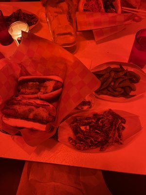 Quinn's by null