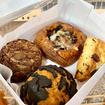 Jina Bakes - Black Sesame Cream Puff, Garlic Chive Scone, Hojicha Cream Puff, Kalbijjim Croissant - Bakeries Near Me - San Francisco, California Jina Bakes - Black Sesame Cream Puff, Garlic Chive Scone, Hojicha Cream Puff, Kalbijjim Croissant - Bakeries Near Me - San Francisco, California