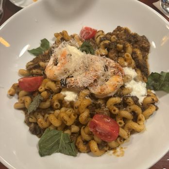 Fleming’s Prime Steakhouse & Wine Bar - Mushroom & Tomato Ragout Cavatappi + Shrimp - Steakhouses Near Me - Memphis, Tennessee