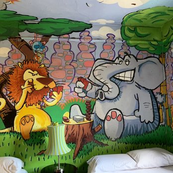 Carlton Arms Hotel - Hostels Near Me - New York, New York Carlton Arms Hotel - Hostels Near Me - New York, New York