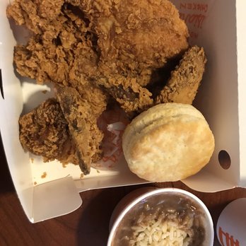 Popeyes Louisiana Kitchen - 3 piece white with red beans - Fast Food Near Me - St Cloud, Minnesota Popeyes Louisiana Kitchen - 3 piece white with red beans - Fast Food Near Me - St Cloud, Minnesota