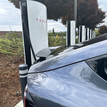 Tesla Charger Station - EV Charging Stations Near Me - Wilsonville, Oregon Tesla Charger Station - EV Charging Stations Near Me - Wilsonville, Oregon
