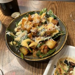 Solas Tapas & Wine Bar