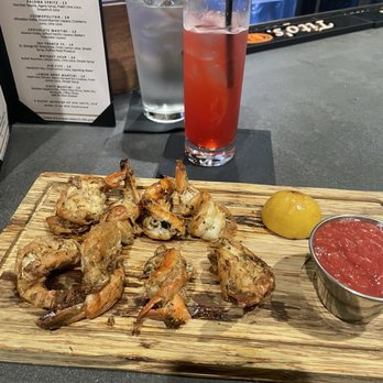 Tavernonna - Prawns, Missouri Buck - Italian Near Me - Kansas City, Missouri Tavernonna - Prawns, Missouri Buck - Italian Near Me - Kansas City, Missouri