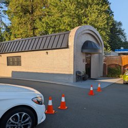 Elyse - Exterior
