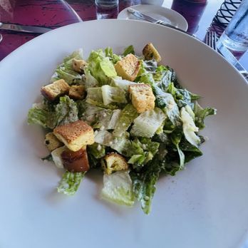 Geoffrey's Malibu - Geoffrey's Caesar Salad - Seafood Near Me - Malibu, California
