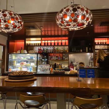 IL Tappo - Italian Near Me - Honolulu, Hawaii