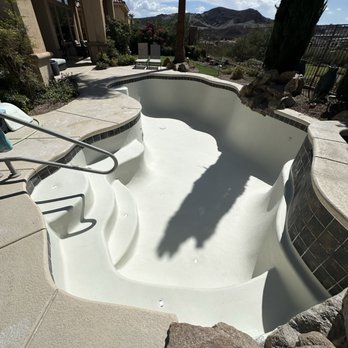 Blue Desert Pools - Standard white plaster finish - Swimming Pools Near Me Blue Desert Pools - Standard white plaster finish - Swimming Pools Near Me