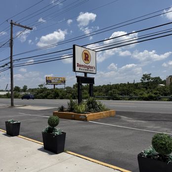 Remingtons Restaurant - Sign outside - New American Near Me - Beltsville, Maryland Remingtons Restaurant - Sign outside - New American Near Me - Beltsville, Maryland