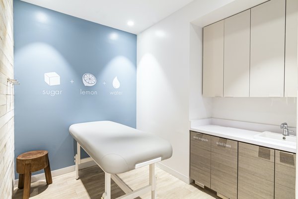 SUGARED + BRONZED (Upper East Side) by null