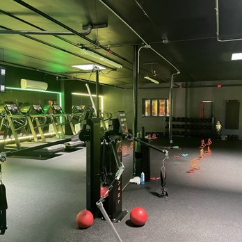 Traverse Fitness - Gyms Near Me - Denver, Colorado