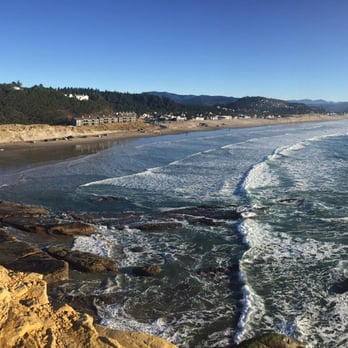 Cape Kiwanda State Natural Area - Beaches Near Me - Cloverdale, Oregon